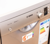 Bosch Serie 2 SilencePlus dishwasher with energy efficiency label and control panel features